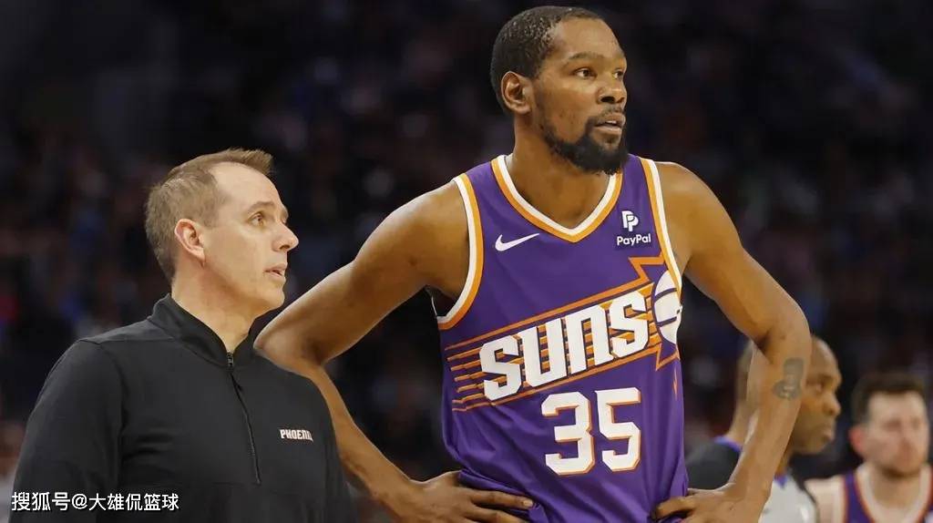 关于篮网在主场迎战湖人，杜兰特带领球队攻防两端全面爆发，轻取对手！的信息