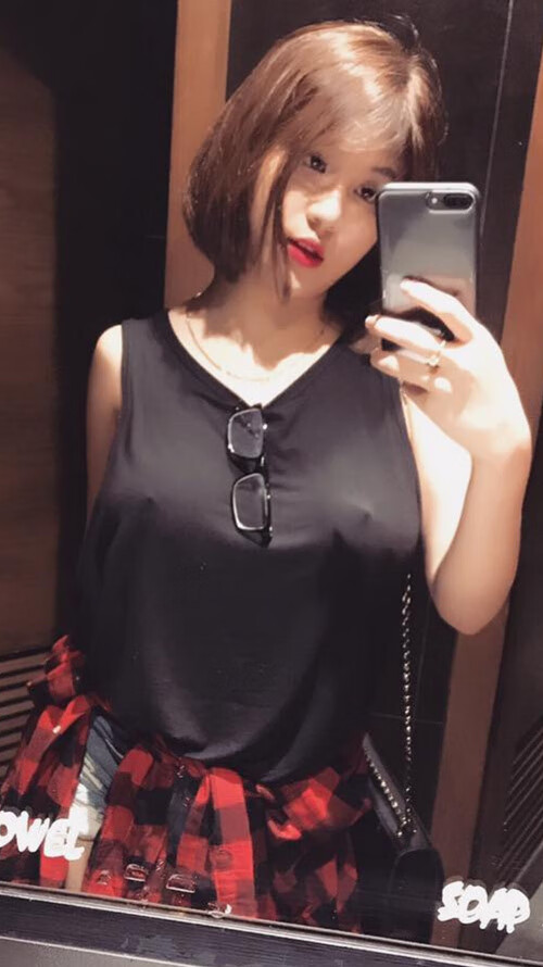 “极速火花:超越极限的超车瞬间”,极速火箭是干嘛用的