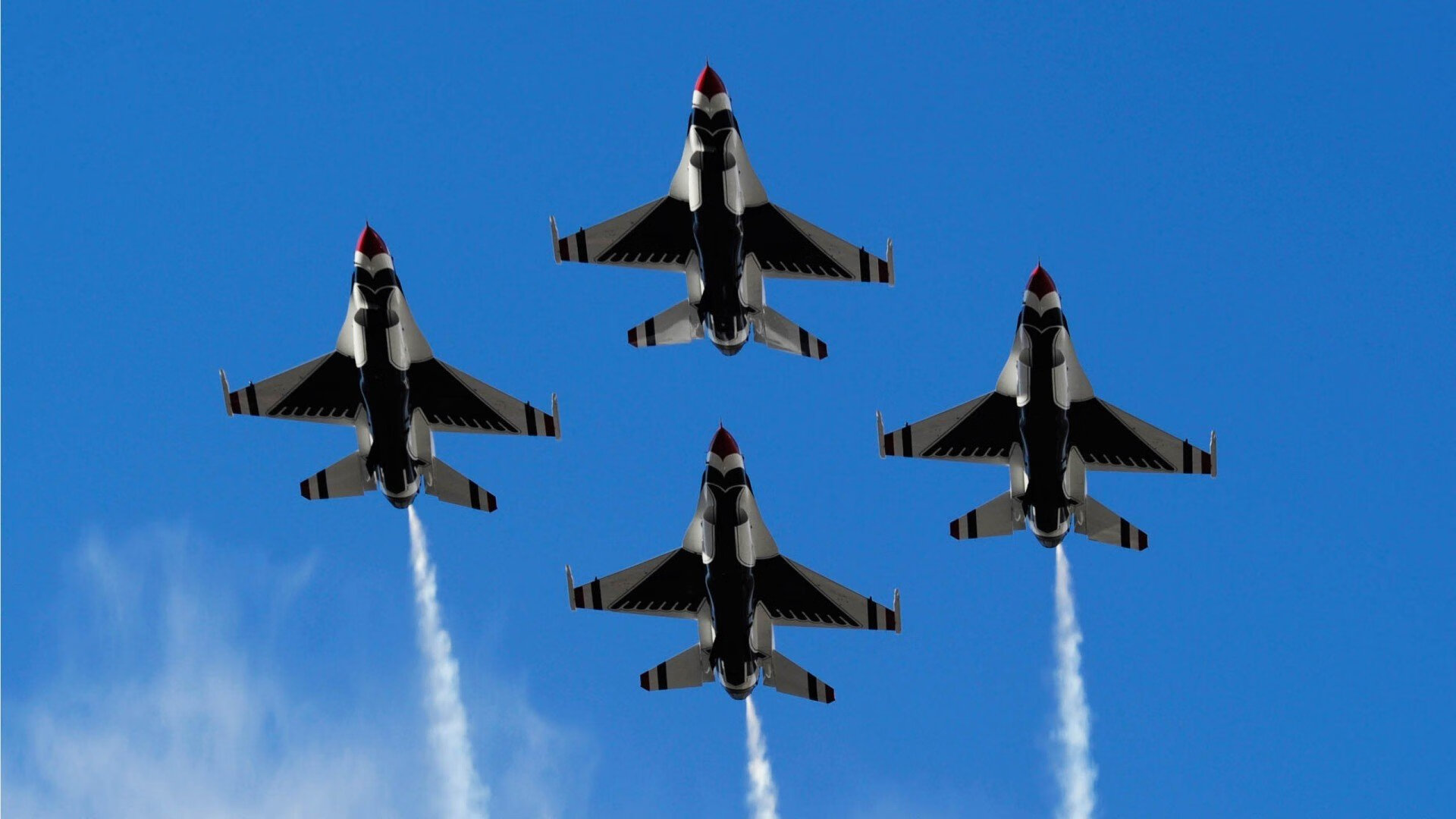 国足前腰角色转换数据观察,足坛前腰