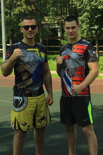 爱游戏 电竞-法甲球队体能监测辅助下的个性化训练调整实践，法甲队员