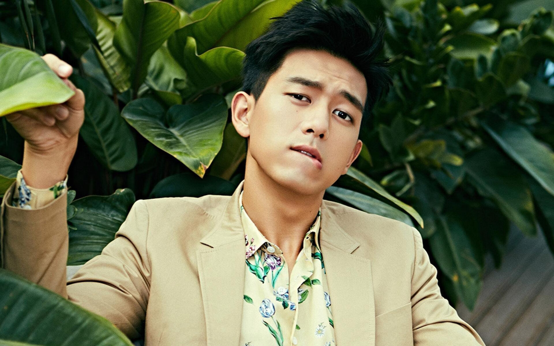 男子100自突破50秒大关,男子百米突破10秒