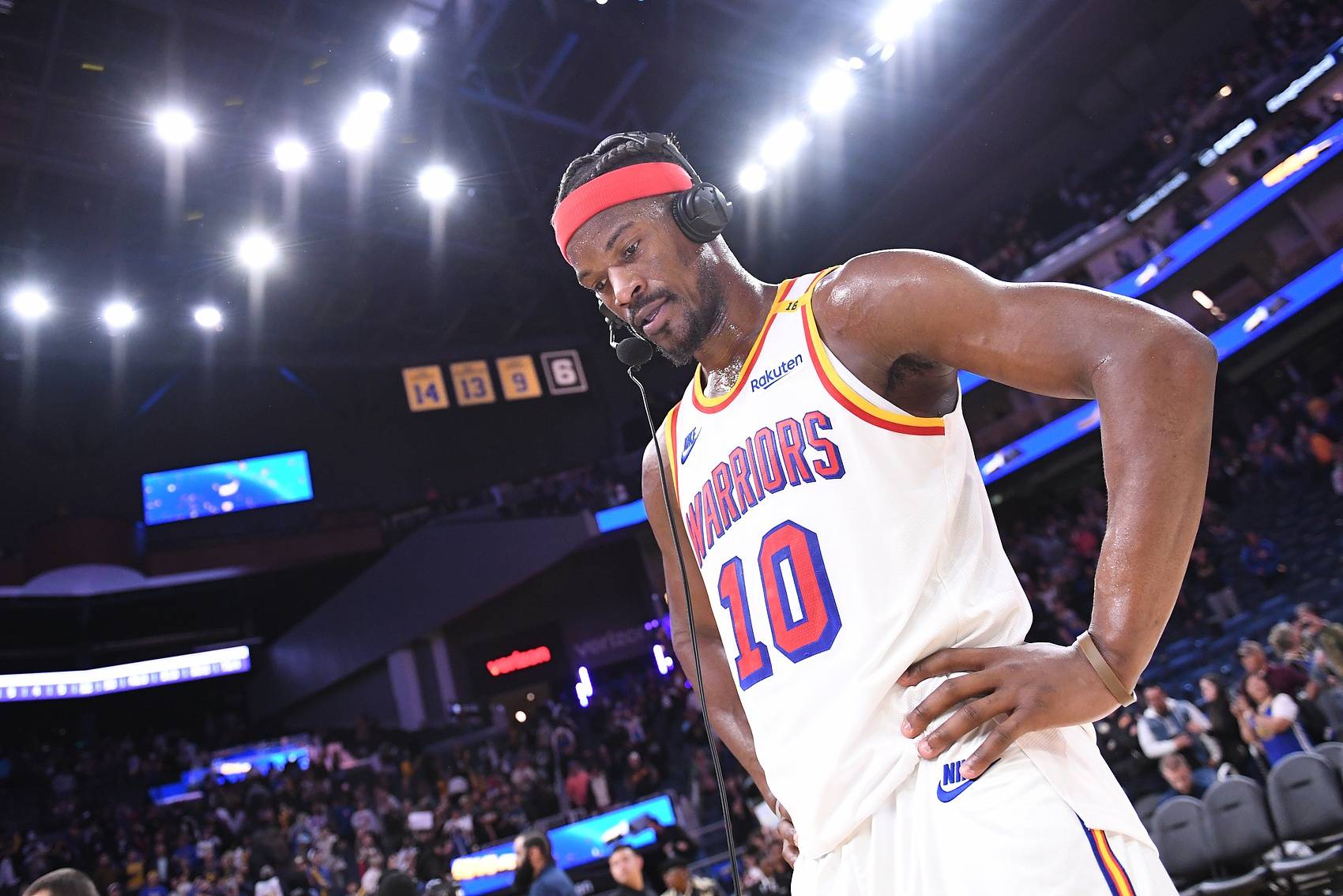 爱游戏体育：勇士队战术调整：科尔计划增加空间型进攻战术的简单介绍