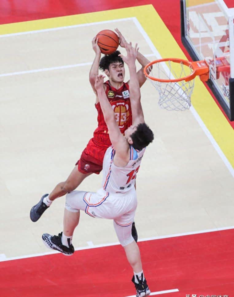包含爱游戏体育：CBA季后赛，战术调整真的能改变比赛的走向吗？的词条
